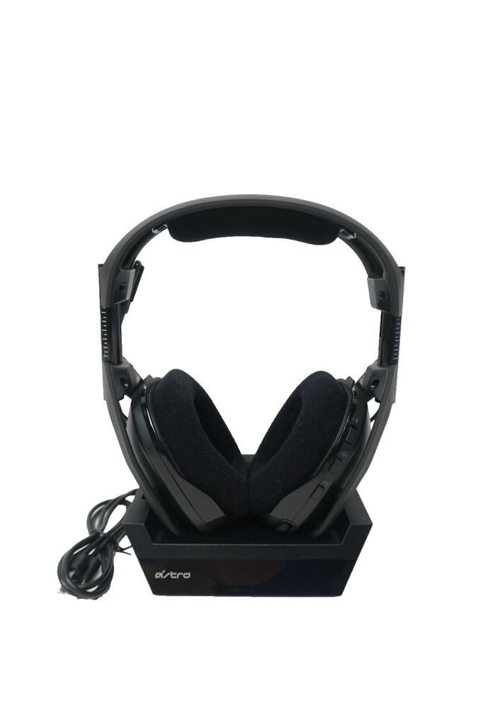 Astro Gaming A50 4th Gen Wireless Headset + Base Station PS5 PS4 PC MAC SHIP NOW