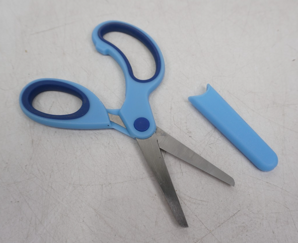 ✂️GENERIC (BLUE) Kid's School Scissors, 6