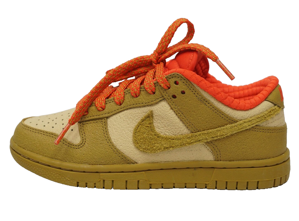 🔥Nike Women's Dunk Low, Sesame/Picante Red/Bronzine, W5.5/M4 ( FQ8897 252 )🔥