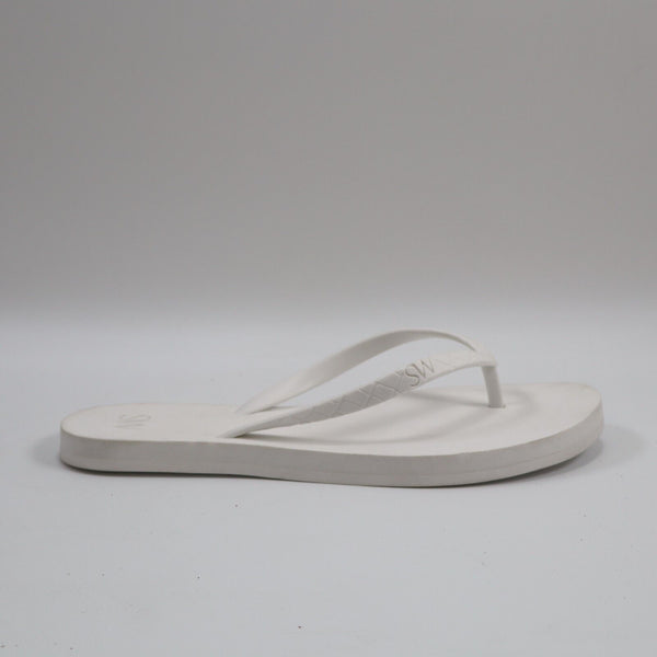 🔥Stuart Weitzman Woman's Embossed Flip Flop Sandals, White, 9US/39.5EU, MSRP$85