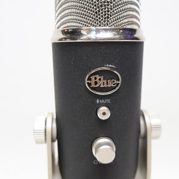 Blue Microphones 888-000206 / Black Microphone. Parts Only No Cords