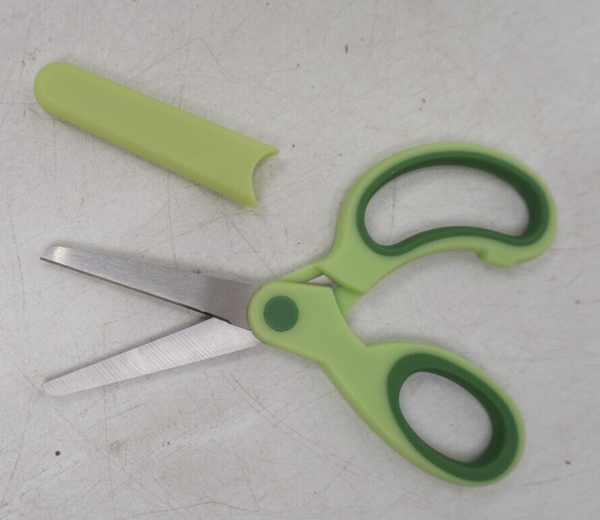 ✂️GENERIC (GREEN) Kid's School Scissors, 6