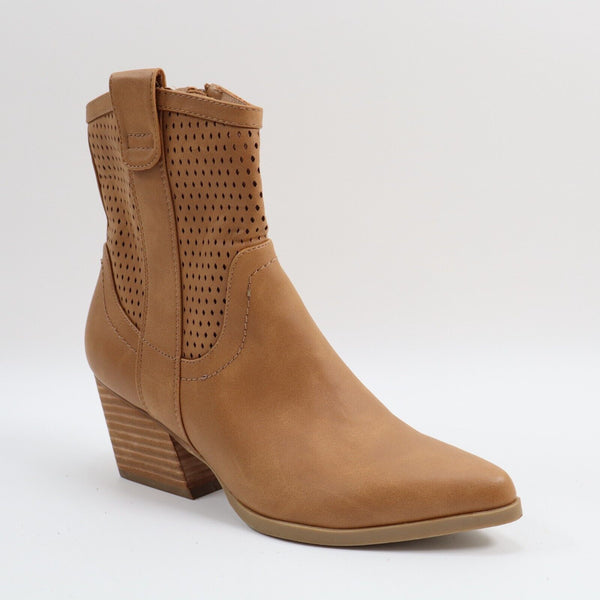 🔥NEW DV Dolce Vita Kirby Pull-On Western Ankle Bootie, Tan, 8US, SHIPS TODAY🔥