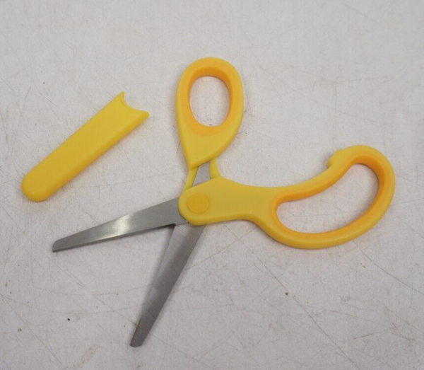 ✂️GENERIC (YELLOW) Kid's School Scissors, 6