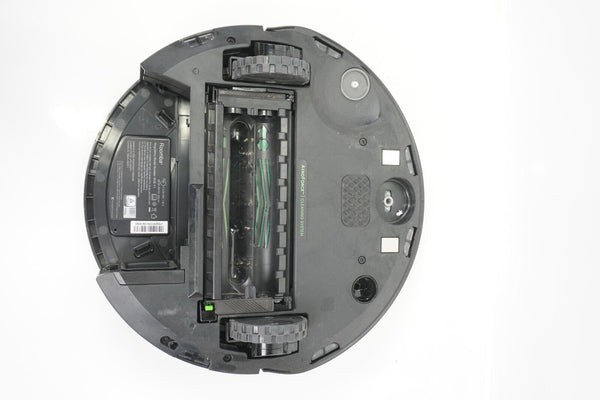 ROOMBA J7 ROBOT VACUUM CLEANER RVEY1 ADG-N1 USED PART/REPAIR BODY ONLY SEE NOTES